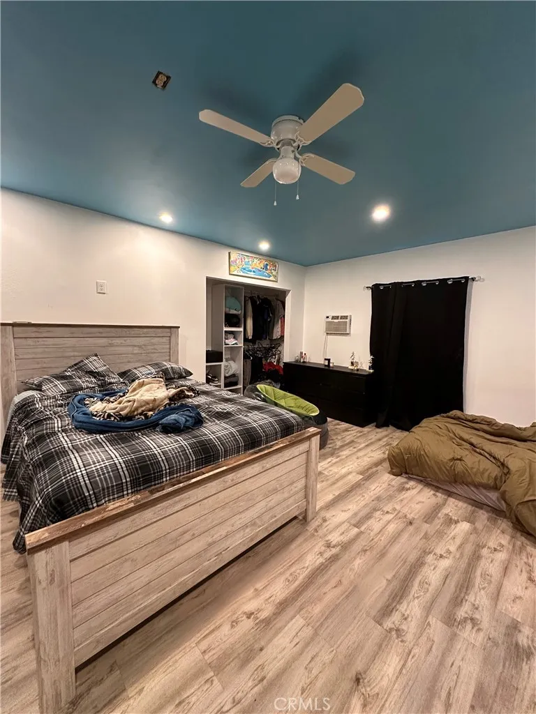 17204 Longmeadow, Palmdale, California 93591 home-pic-9